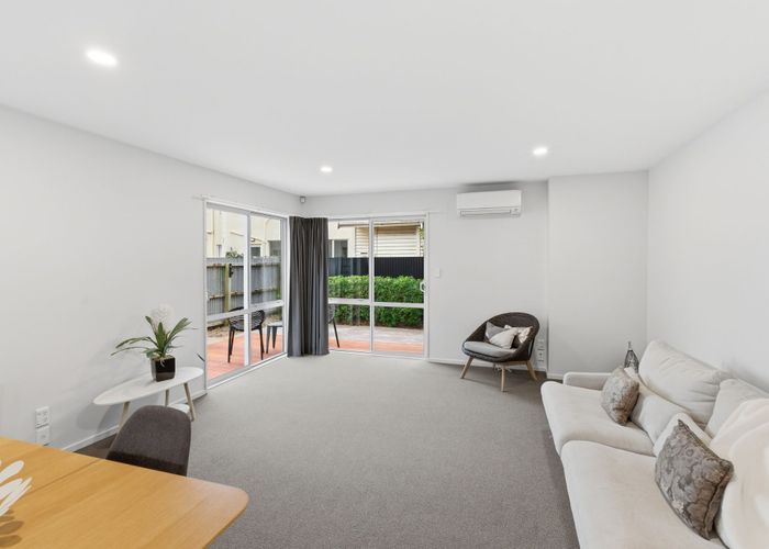  at 8B Burdale Street, Riccarton, Christchurch City, Canterbury