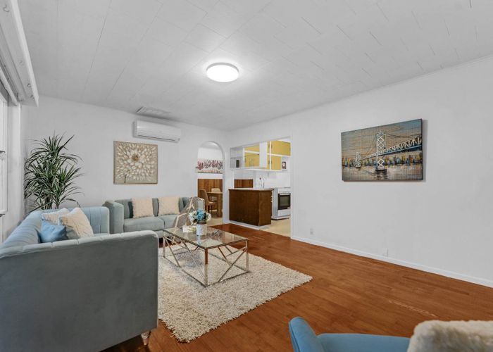  at 1/13 Harwood Road, Mount Wellington, Auckland City, Auckland