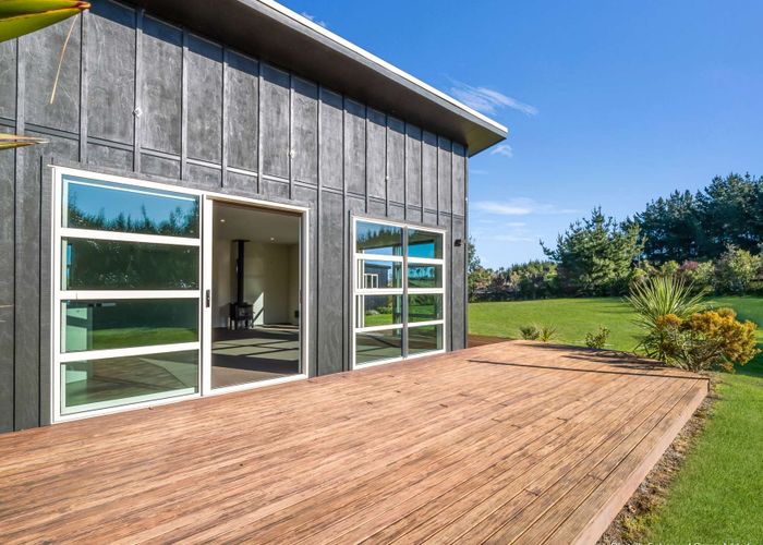  at 3 Mowhia Grove, Waitarere, Horowhenua, Manawatu / Whanganui