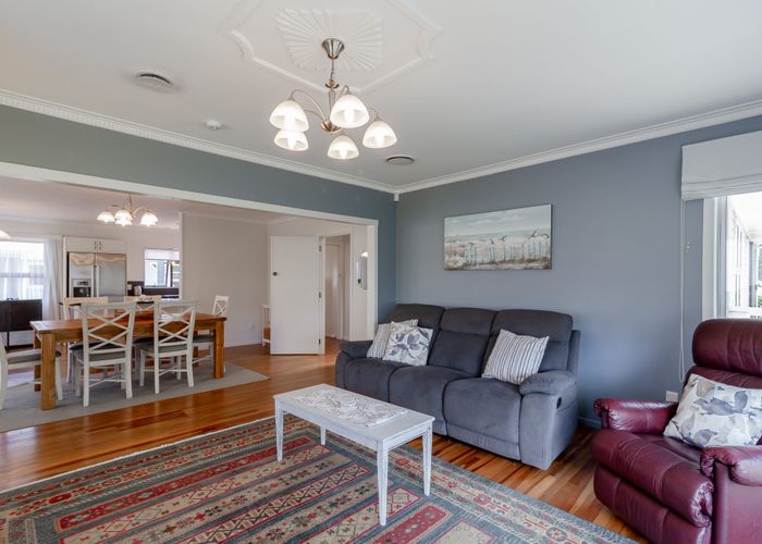 at 10 Meeanee Quay, Westshore, Napier