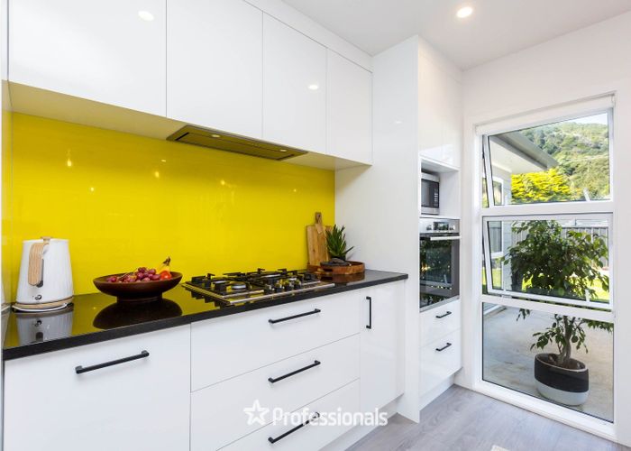  at 21 Salisbury Crescent, Wallaceville, Upper Hutt, Wellington