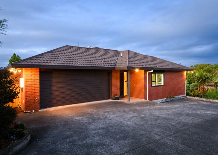 at 11 Greenwood Place, Fitzherbert, Palmerston North