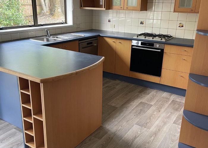  at 8 Worley Place, Saint Johns, Auckland City, Auckland