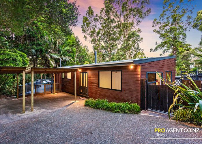  at 30 Sylvan Valley Avenue, Titirangi, Waitakere City, Auckland