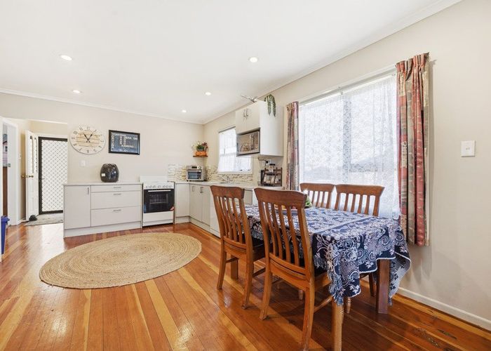  at 12 Plunket Avenue, Papatoetoe, Manukau City, Auckland