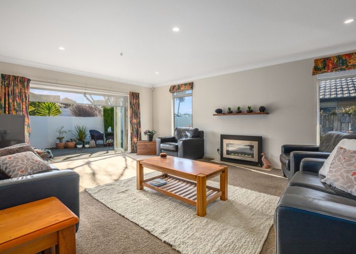  at 12 Avion Terrace, Raumati Beach, Paraparaumu