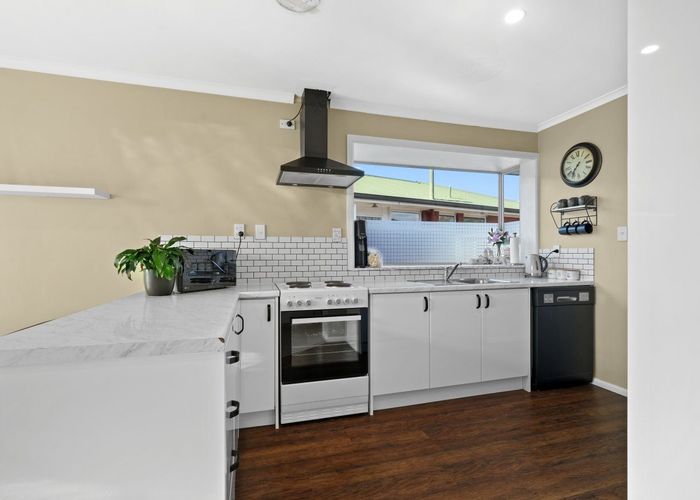  at 13 Kathleen Crescent, Hornby, Christchurch