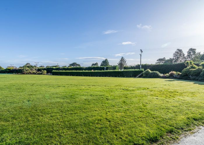  at 185 Dunns Road, Otatara