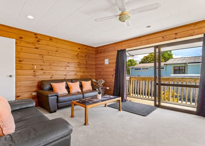  at 124 Brightside Road, Stanmore Bay, Whangaparaoa