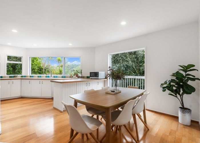  at 2/12 Bulwer Street, Devonport, Auckland