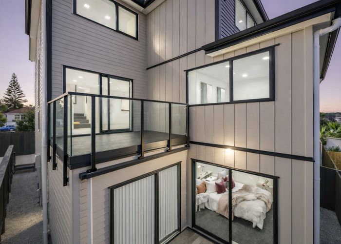  at 31D Waddell Avenue, Point England, Auckland City, Auckland