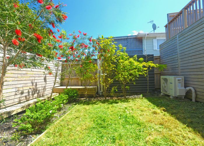  at 44D Cyclarama Crescent, Massey, Waitakere City, Auckland