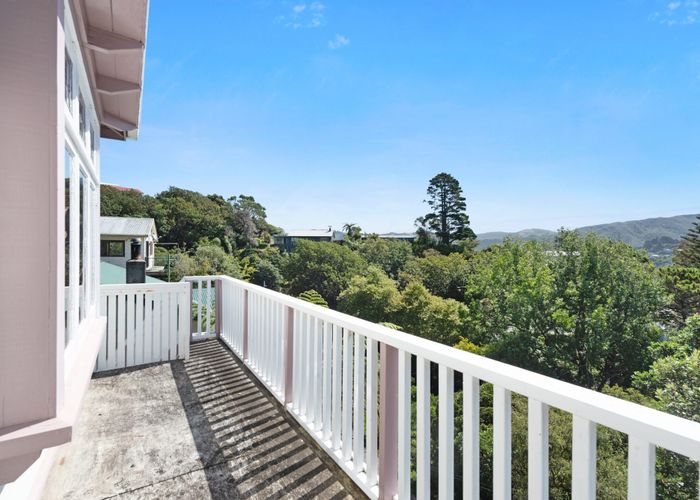  at 93 Cecil Road, Wadestown, Wellington