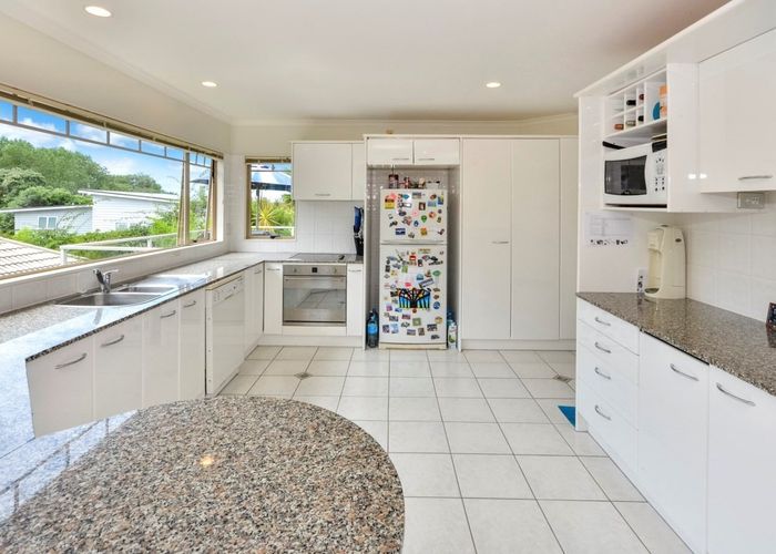  at 4B Tui Street, Torbay, North Shore City, Auckland