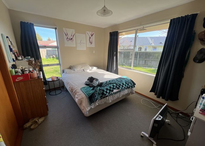  at 25B Medina Crescent, Parklands, Christchurch City, Canterbury