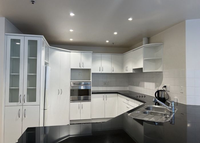  at GD/173 Hurstmere Road, Takapuna, North Shore City, Auckland