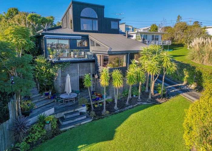  at 16 Tindalls Bay Road, Tindalls Beach, Whangaparaoa