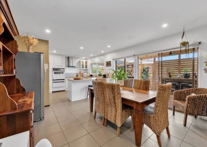  at 3 Rapley Place, Papatoetoe, Auckland