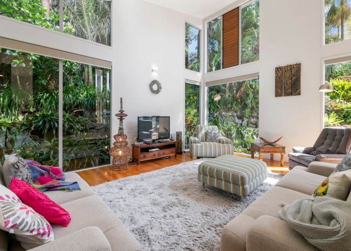  at 98A Braemar Road, Castor Bay, North Shore City, Auckland