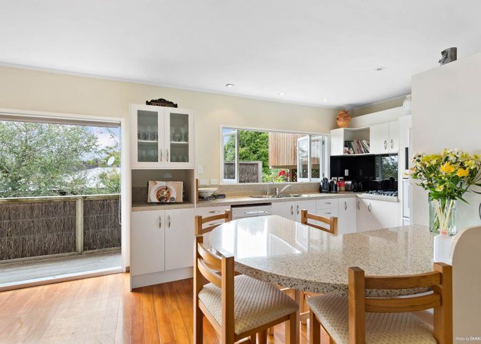  at 1/67 Raleigh Road, Northcote, Auckland