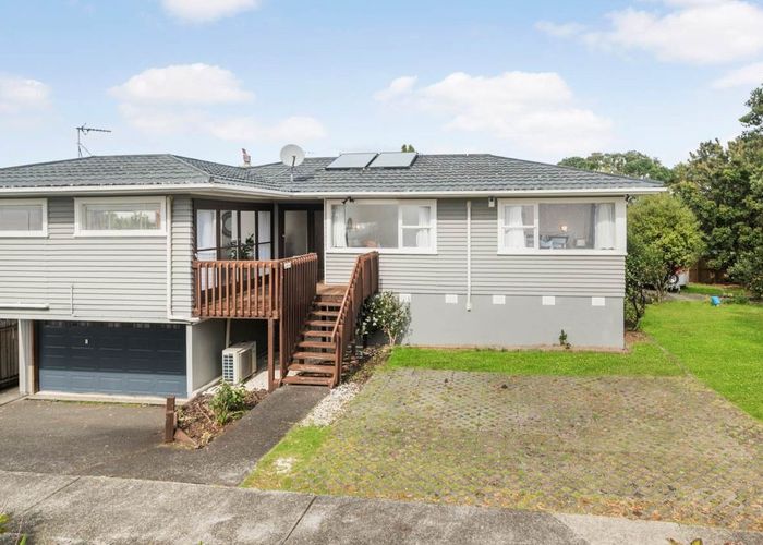  at 2/455 Glenfield Road, Glenfield, Auckland