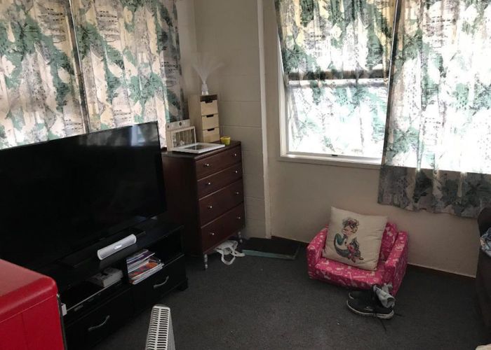  at 2/14 Claudelands Road, Claudelands, Hamilton, Waikato