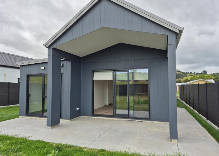 at 72 Ferndale Drive, Kawakawa Bay, Manukau City, Auckland