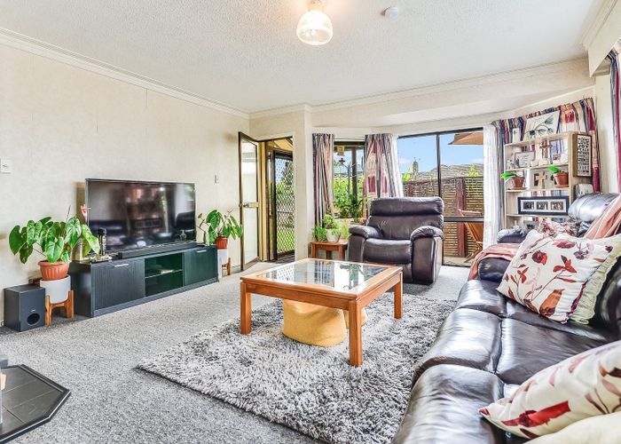  at 120 Clyde Street, Hamilton East, Hamilton