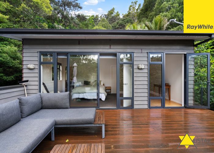  at 3 Aydon Road, Titirangi, Waitakere City, Auckland