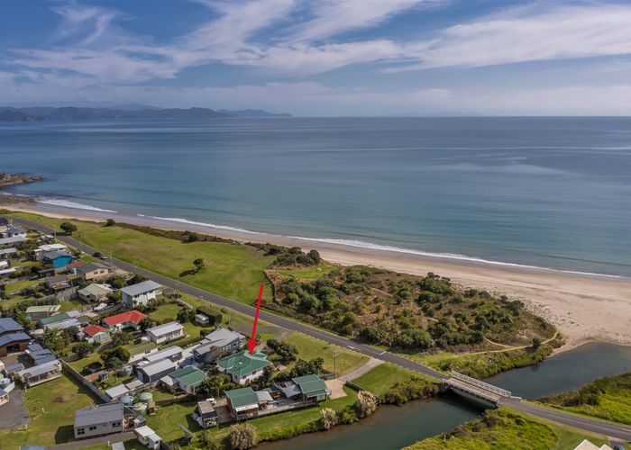  at 21 Bluff Road, Kuaotunu West