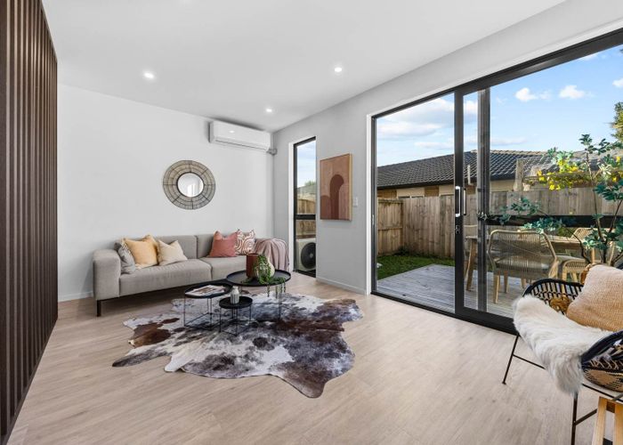  at 113 Te Atatu Road, Te Atatu South, Waitakere City, Auckland