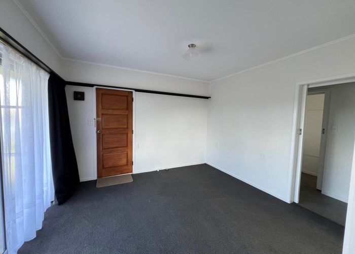  at 41 Manhattan Heights, Glendene, Waitakere City, Auckland