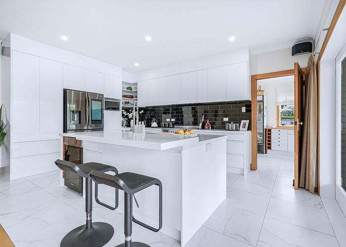  at 9 Woodstock Road, Fairfield, Hamilton, Waikato