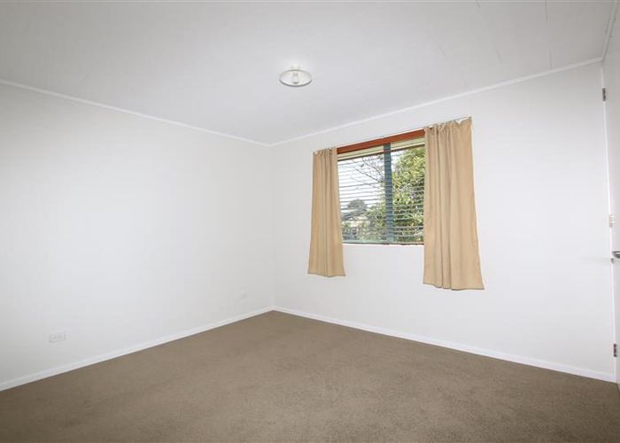  at 19 Taranui Place, Henderson, Waitakere City, Auckland