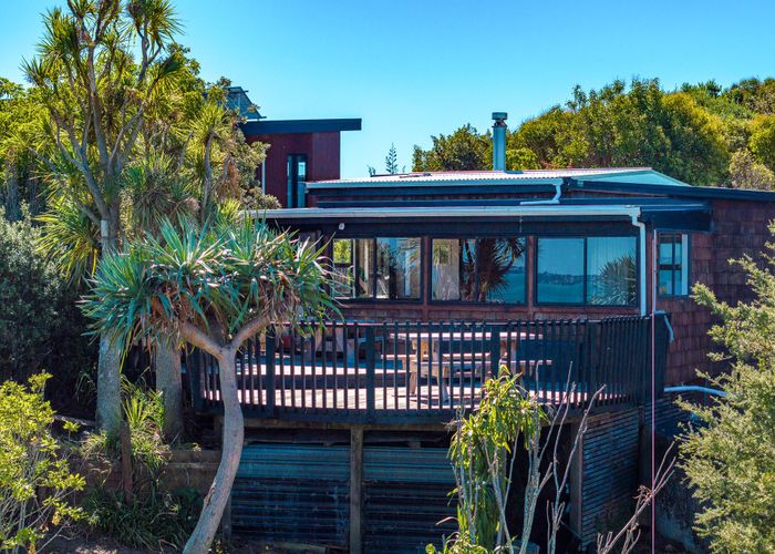  at 15 Tetley Road, Surfdale, Waiheke Island