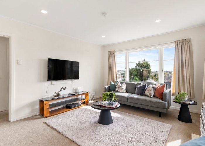  at 1/148 Hutchinson Avenue, New Lynn, Waitakere City, Auckland