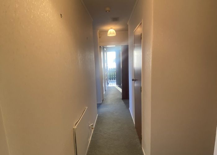  at 1A Burdendale Grove, Churton Park, Wellington