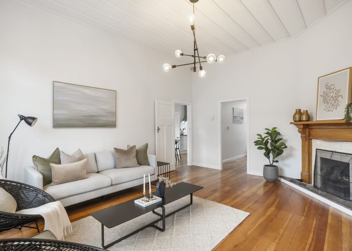  at 40 Oxton Road, Sandringham, Auckland