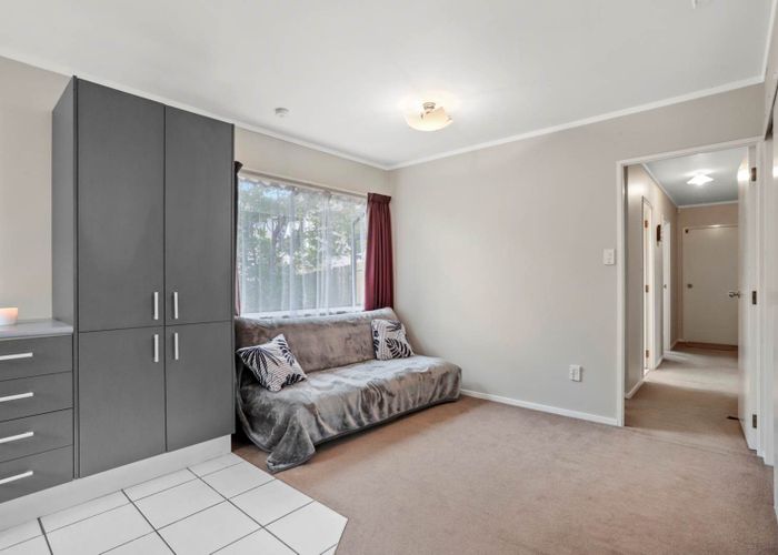  at 242 Waitemata Drive, Ranui, Waitakere City, Auckland