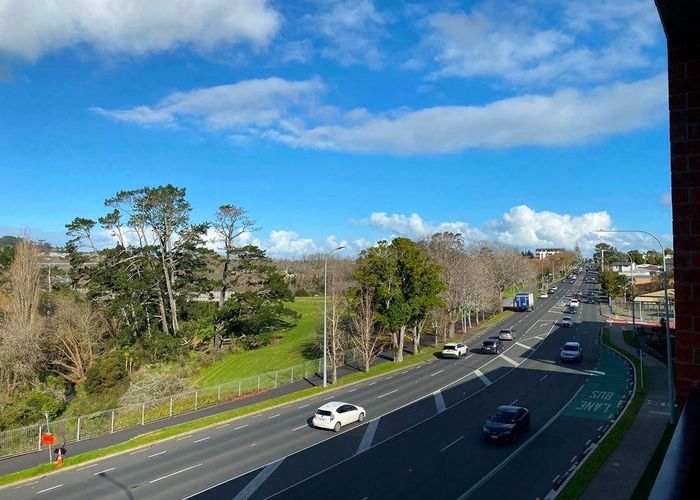  at 201/1B Oakley Avenue, Waterview, Auckland City, Auckland