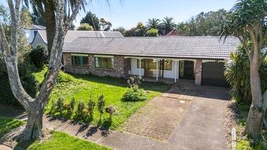 at 9 Gloaming Place, Conifer Grove, Takanini