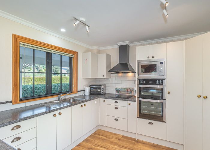  at 9 Wallace Road, Koputaroa, Levin