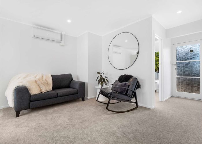  at 4/49 Russell Road, Manurewa, Manukau City, Auckland
