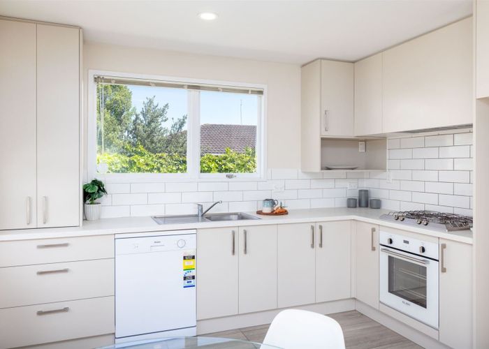  at 2/7 Farnborough Street, Aranui, Christchurch