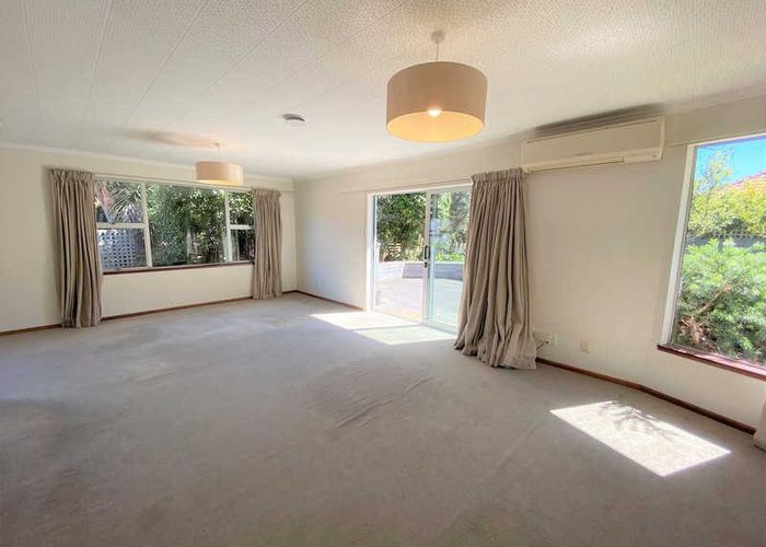  at 63 Colenso Street, Sumner, Christchurch City, Canterbury