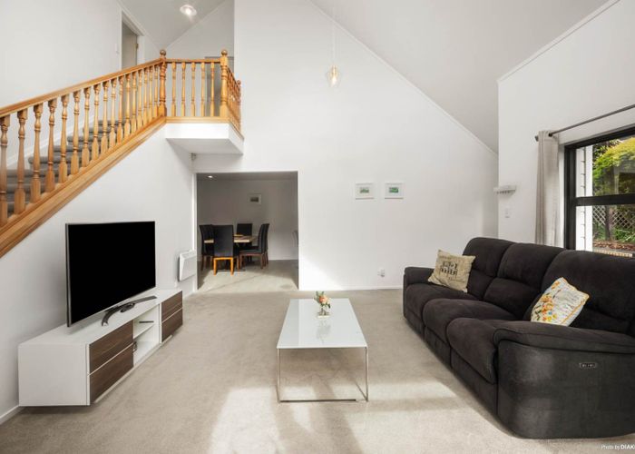  at 2/184 Norman Lesser Drive, Saint Johns, Auckland City, Auckland