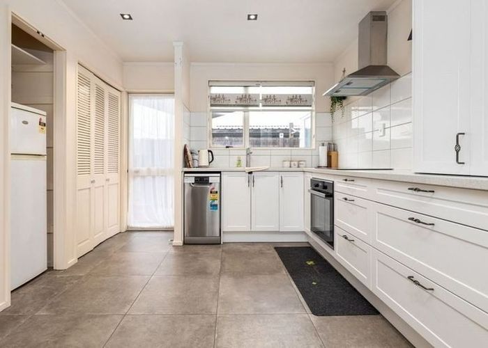  at 203F Maxwell Road, Redwoodtown, Blenheim, Marlborough