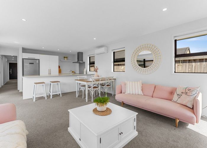  at 7 Tiria Drive, Papamoa Beach, Papamoa