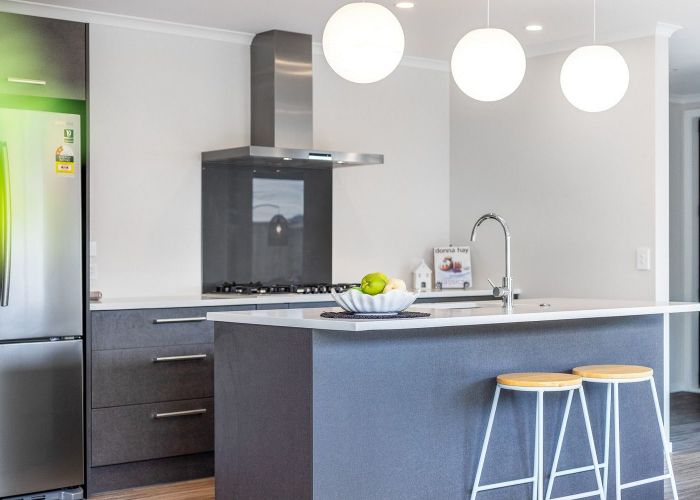  at 22 Queen Charlotte Drive, Aotea, Porirua