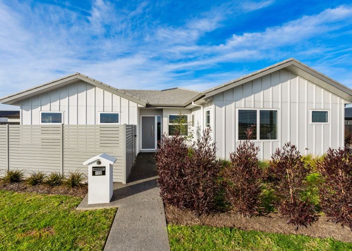  at 102 Eriksen Road, Te Awa, Napier, Hawke's Bay
